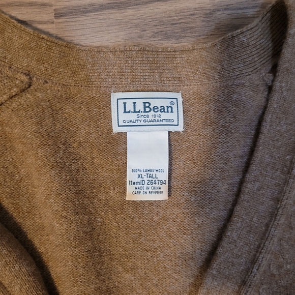 Vintage Brown LL Bean Cardigan Sweater - Picture 2 of 9